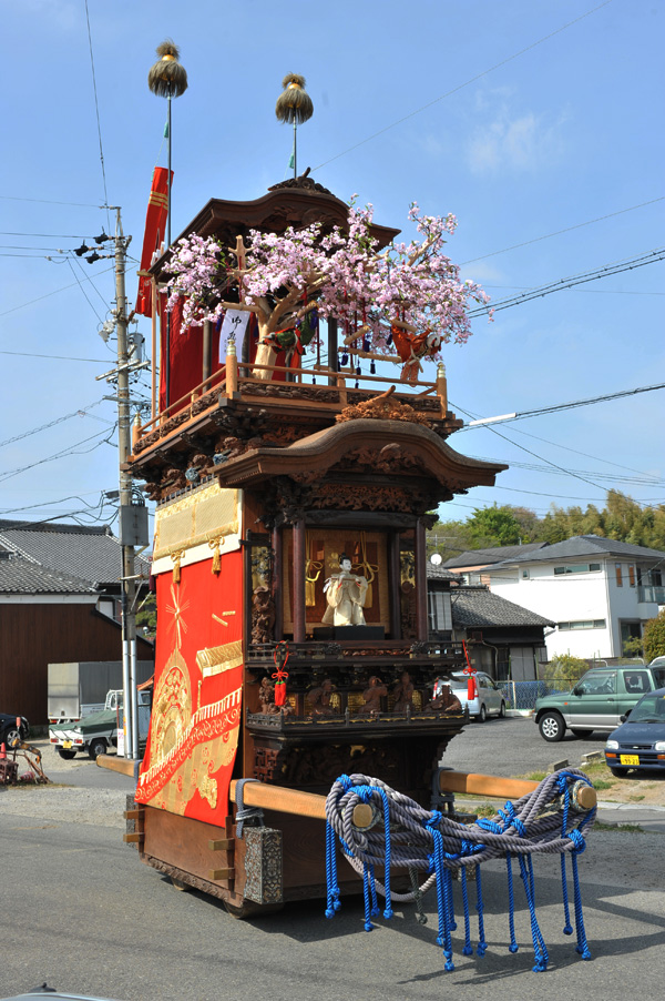 半田山車祭り保存会 公式ホームページ 愛知県半田市内10地区31組の連合組織として発足いたしました半田山車祭り保存会の公式ホームページです