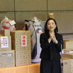 伊藤忠彦様夫人 伊藤恵様 挨拶